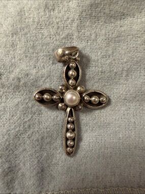 Silpada Freshwater Pearl Pendant